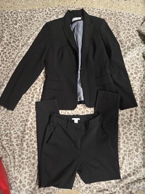 Women's Set Of Blazer (Calvin KLEIN) And Pants (H&M)